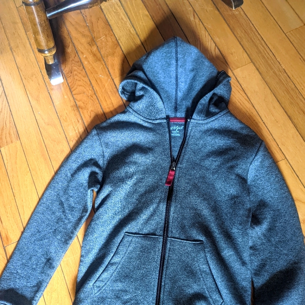 Boys 8/10 hooded sweatshirt